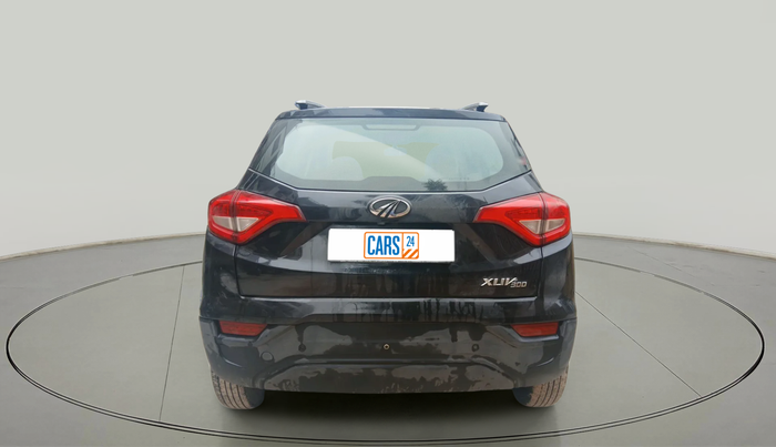 2022 Mahindra XUV300 W4 1.2 PETROL, Petrol, Manual, 49,500 km, exterior