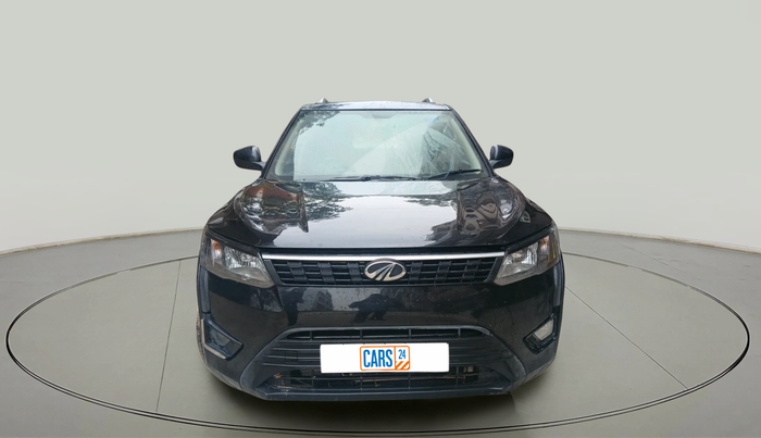 2022 Mahindra XUV300 W4 1.2 PETROL, Petrol, Manual, 49,500 km, exterior