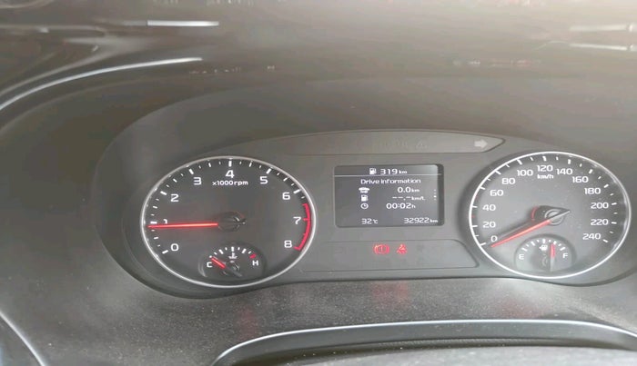 2020 KIA SELTOS HTK PLUS 1.5, Petrol, Manual, 32,922 km, interior