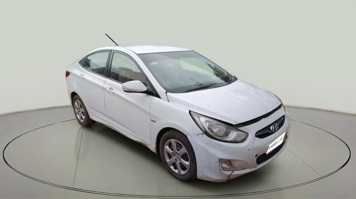 2011 Hyundai Verna FLUIDIC 1.6 CRDI EX, Diesel, Manual, 1,61,678 km, exterior