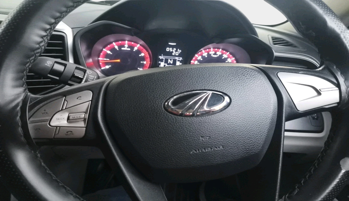 2019 Mahindra XUV300 W6 1.2 PETROL, Petrol, Manual, 24,759 km, interior