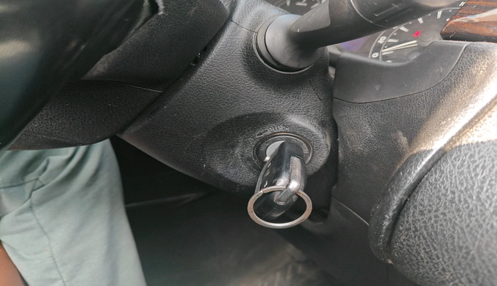 2016 Toyota Innova Crysta 2.4 G 7 STR, Diesel, Manual, 85,529 km, interior