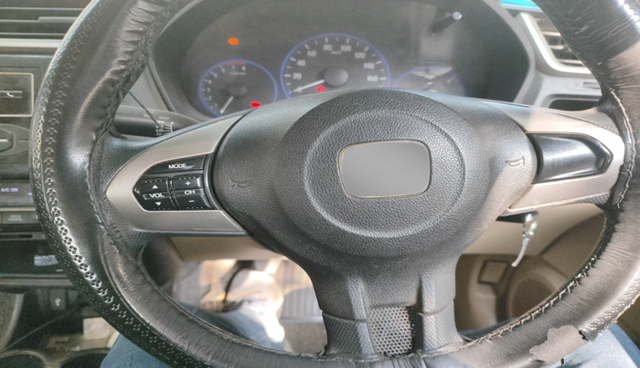 2016 Honda Amaze 1.2L I-VTEC S, Petrol, Manual, 1,16,544 km, interior