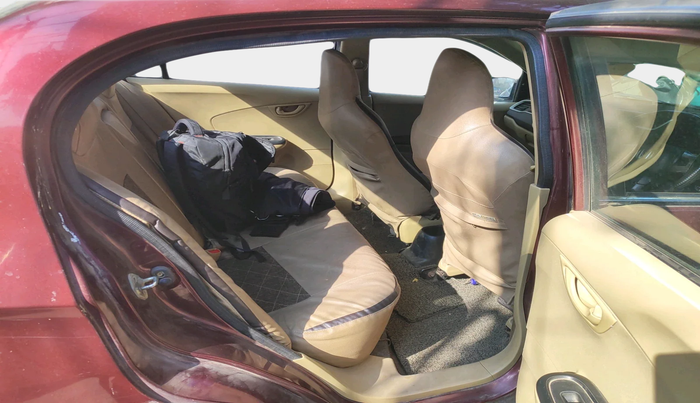 2016 Honda Amaze 1.2L I-VTEC S, Petrol, Manual, 1,16,544 km, interior