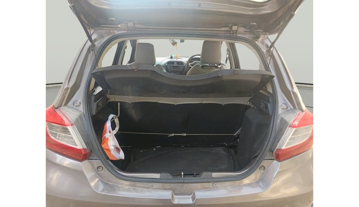 2016 Tata Tiago XZ PETROL, Petrol, Manual, 87,374 km, exterior