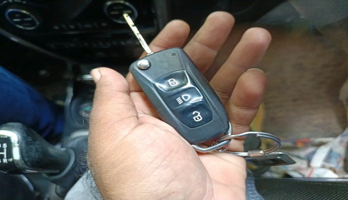 2016 Tata Zest XT PETROL, Petrol, Manual, 74,500 km, interior