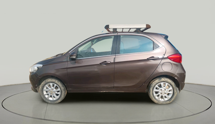 2018 Tata Tiago XZ PETROL, Petrol, Manual, 67,171 km, exterior