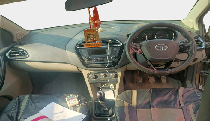 2018 Tata Tiago XZ PETROL, Petrol, Manual, 67,171 km, interior