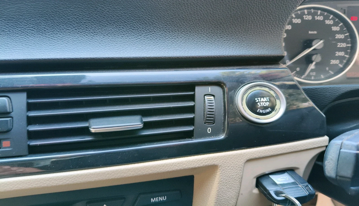 2011 BMW 3 Series 320i, Petrol, Automatic, 57,260 km, interior