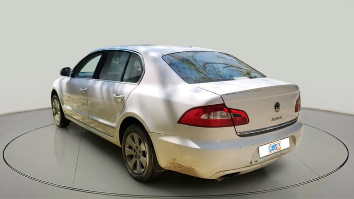 2011 Skoda Superb ELEGANCE 1.8 TSI AT, Petrol, Automatic, 1,11,175 km, exterior