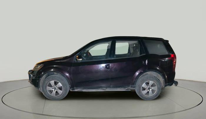 2014 Mahindra XUV500 W8, Diesel, Manual, 1,93,762 km, exterior