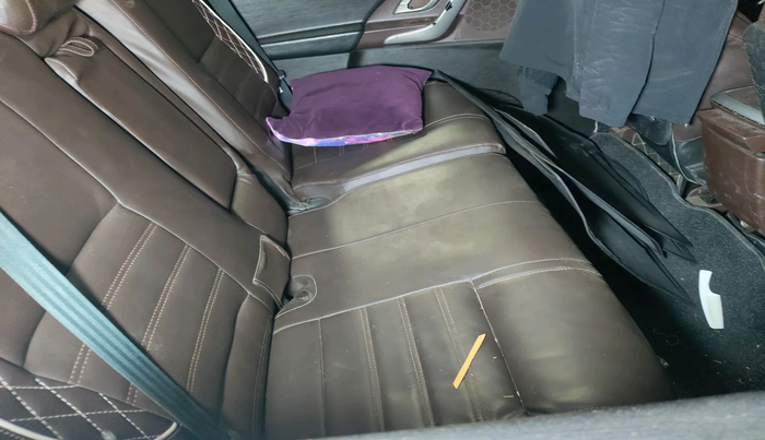 2014 Mahindra XUV500 W8, Diesel, Manual, 1,93,762 km, interior