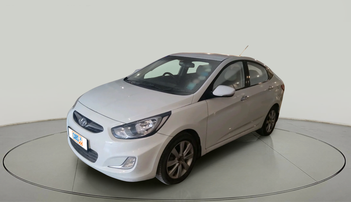 2012 Hyundai Verna FLUIDIC 1.6 VTVT SX, Petrol, Manual, 1,37,640 km, exterior