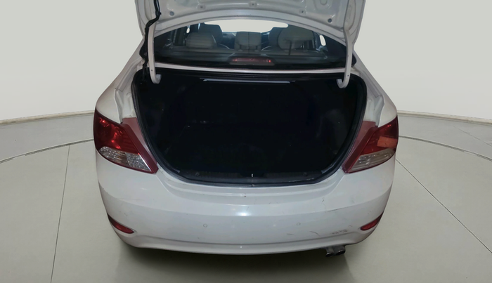 2012 Hyundai Verna FLUIDIC 1.6 VTVT SX, Petrol, Manual, 1,37,640 km, exterior