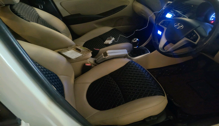 2012 Hyundai Verna FLUIDIC 1.6 VTVT SX, Petrol, Manual, 1,37,640 km, interior