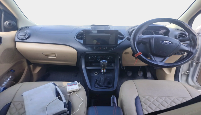 2015 Ford Figo Aspire AMBIENTE 1.2 PETROL, Petrol, Manual, 67,186 km, interior