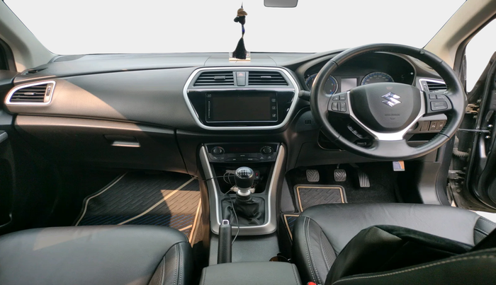 2016 Maruti S Cross ALPHA 1.6, Diesel, Manual, 48,156 km, interior