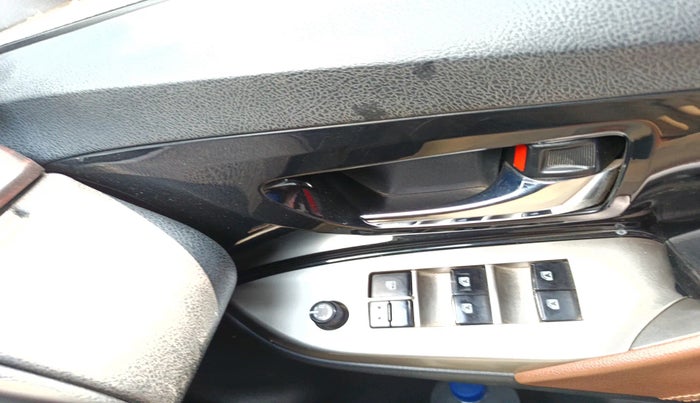 2018 Toyota Innova Crysta 2.4 VX 7 STR, Diesel, Manual, 96,650 km, interior