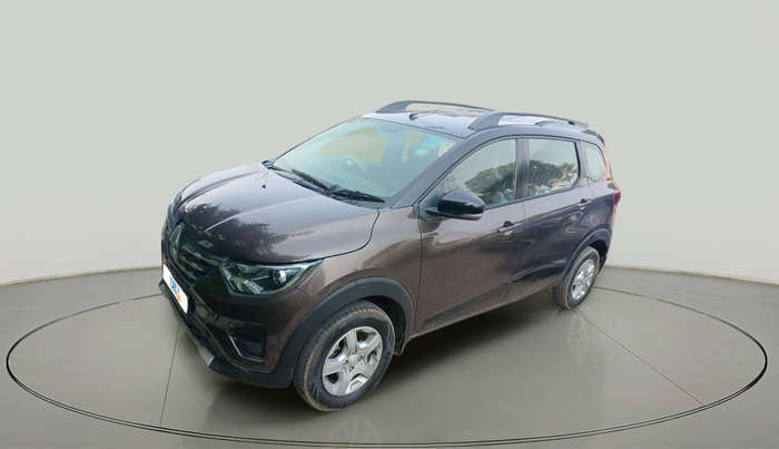 2022 Renault TRIBER RXT, Petrol, Manual, 72,980 km, exterior