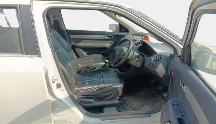 2011 Maruti Swift VXI, Petrol, Manual, 99,222 km, interior
