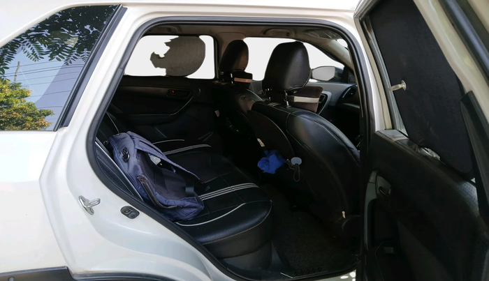 2018 Maruti Vitara Brezza VDI, Diesel, Manual, 2,67,439 km, interior