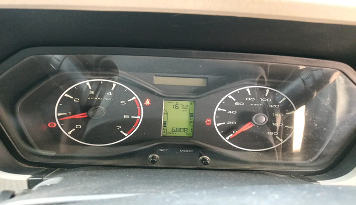 2022 Mahindra Scorpio S5, Diesel, Manual, 70,000 km, interior