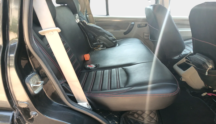 2022 Mahindra Scorpio S5, Diesel, Manual, 70,000 km, interior