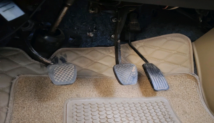 2015 Honda Amaze 1.2L I-VTEC S, Petrol, Manual, 1,36,833 km, interior