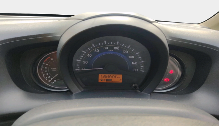 2015 Honda Amaze 1.2L I-VTEC S, Petrol, Manual, 1,36,833 km, interior