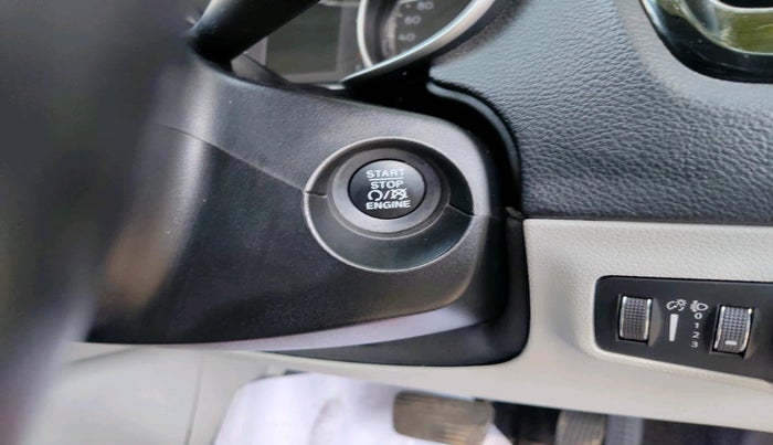 2018 Jeep Compass LIMITED 1.4 PETROL AT, Petrol, Automatic, 31,277 km, interior