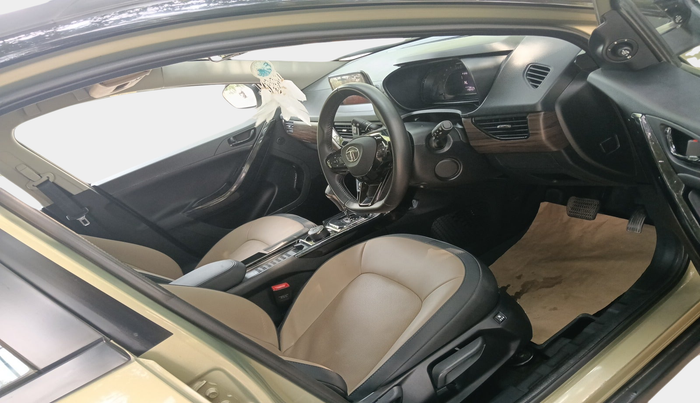 2023 Tata NEXON XZA PLUS KAZIRANGA PETROL, Petrol, Automatic, 17,031 km, interior