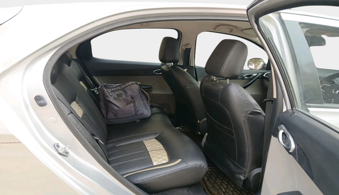 2017 Tata Tiago XZ PETROL, Petrol, Manual, 56,320 km, interior