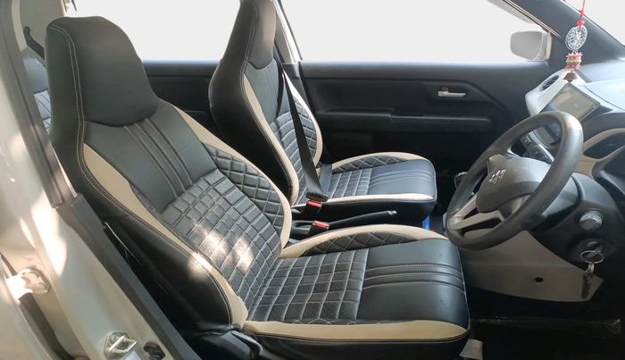 2022 Maruti New Wagon-R VXI 1.0, Petrol, Manual, 9,889 km, interior