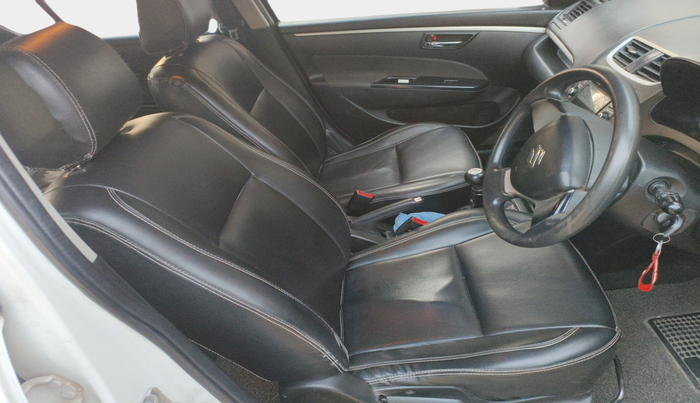 2016 Maruti Swift VDI, Diesel, Manual, 1,39,566 km, interior