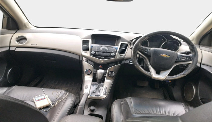 2017 Chevrolet Cruze LTZ AT, Diesel, Automatic, 1,07,285 km, interior