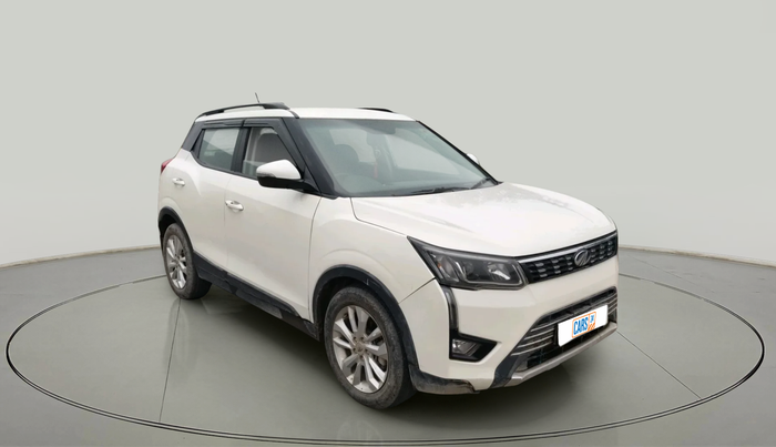 2020 Mahindra XUV300 W8 1.5 DIESEL, Diesel, Manual, 71,395 km, exterior