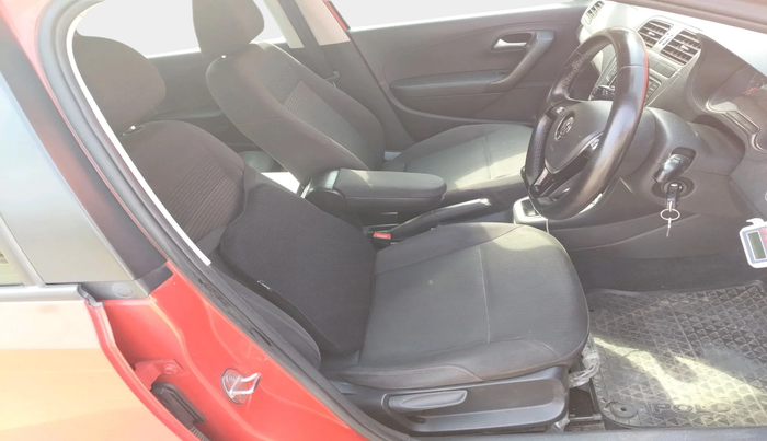 2021 Volkswagen Polo HIGHLINE PLUS 1.0L TSI, Petrol, Manual, 95,312 km, interior