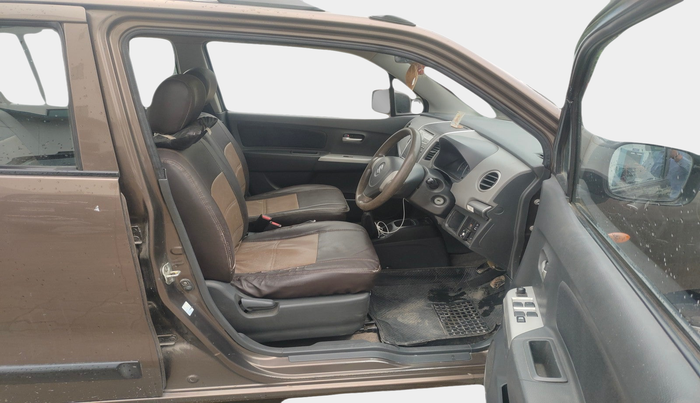 2011 Maruti Wagon R 1.0 VXI, Petrol, Manual, 1,59,633 km, interior