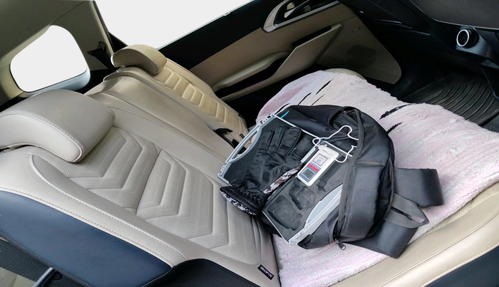 2023 KIA CARENS LUXURY PLUS 1.5 DIESEL AT 7 STR, Diesel, Automatic, 57,192 km, interior