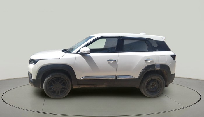 2023 Maruti BREZZA LXI SMART HYBRID, Petrol, Manual, 29,100 km, exterior