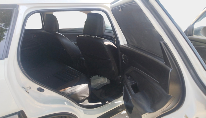 2023 Maruti BREZZA LXI SMART HYBRID, Petrol, Manual, 29,100 km, interior