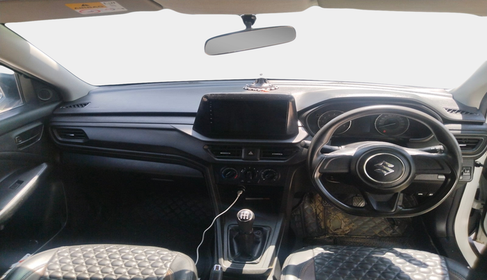 2023 Maruti BREZZA LXI SMART HYBRID, Petrol, Manual, 29,100 km, interior