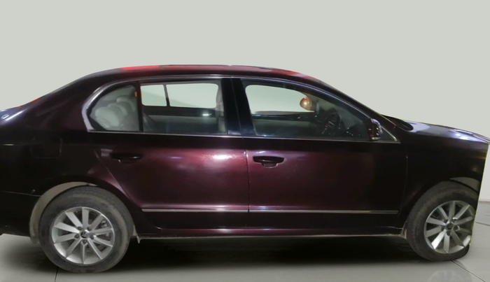 2014 Skoda Superb ELEGANCE 1.8 TSI AT, Petrol, Automatic, 92,027 km, exterior