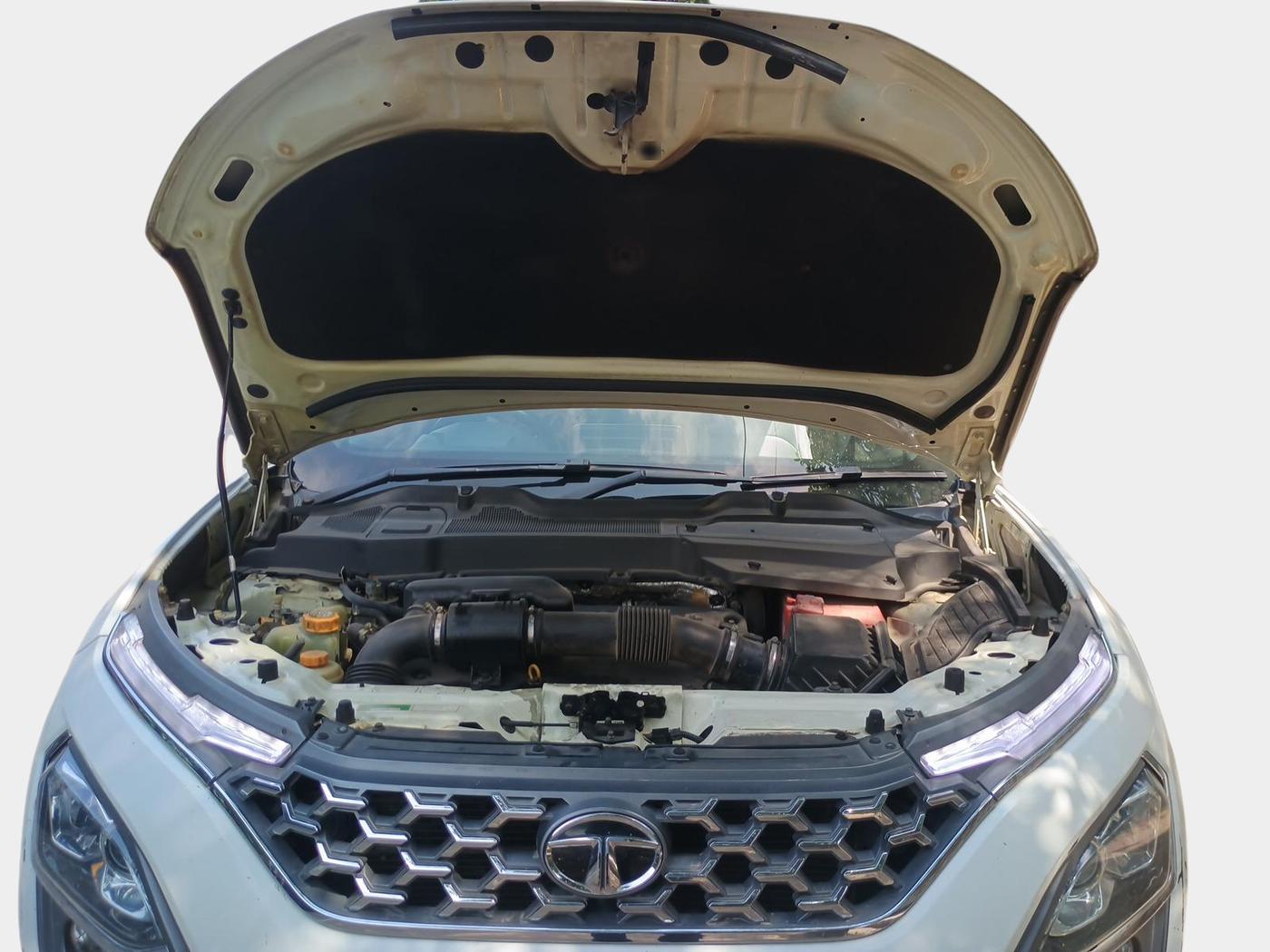 2021 Tata Safari XZ PLUS, Diesel, Manual, 1,00,038 km, exterior