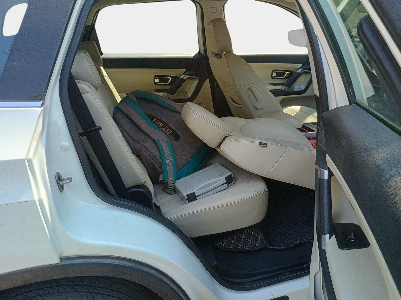 2021 Tata Safari XZ PLUS, Diesel, Manual, 1,00,038 km, interior