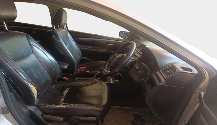 2015 Maruti Ciaz ZXI+ RS, Petrol, Manual, 2,22,492 km, interior