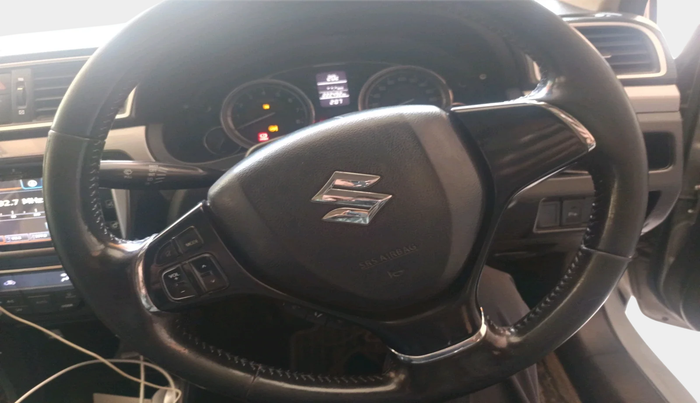 2015 Maruti Ciaz ZXI+ RS, Petrol, Manual, 2,22,492 km, interior