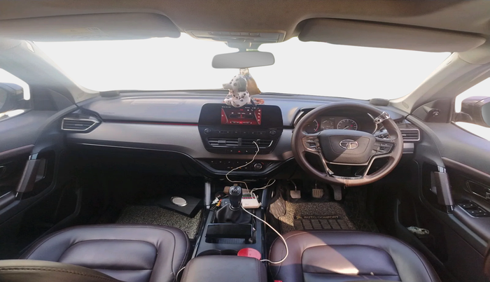 2022 Tata Harrier XT PLUS 2.0L KRYOTEC, Diesel, Manual, 32,367 km, interior