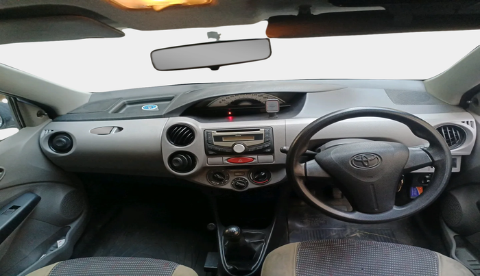 2011 Toyota Etios G, Petrol, Manual, 95,447 km, interior