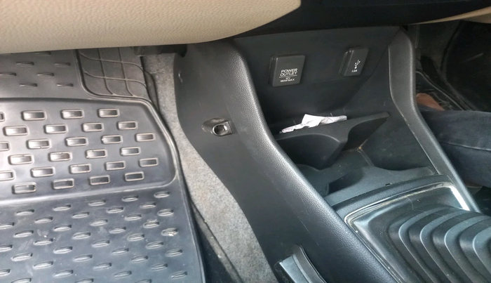 2019 Honda Amaze 1.2L I-VTEC V, Petrol, Manual, 48,906 km, interior